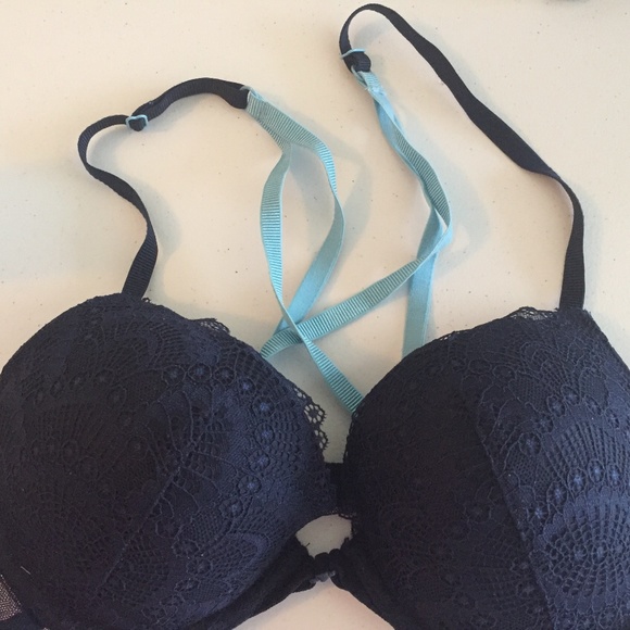 Pink Victoria secret lace front open padded bra - Picture 1 of 2